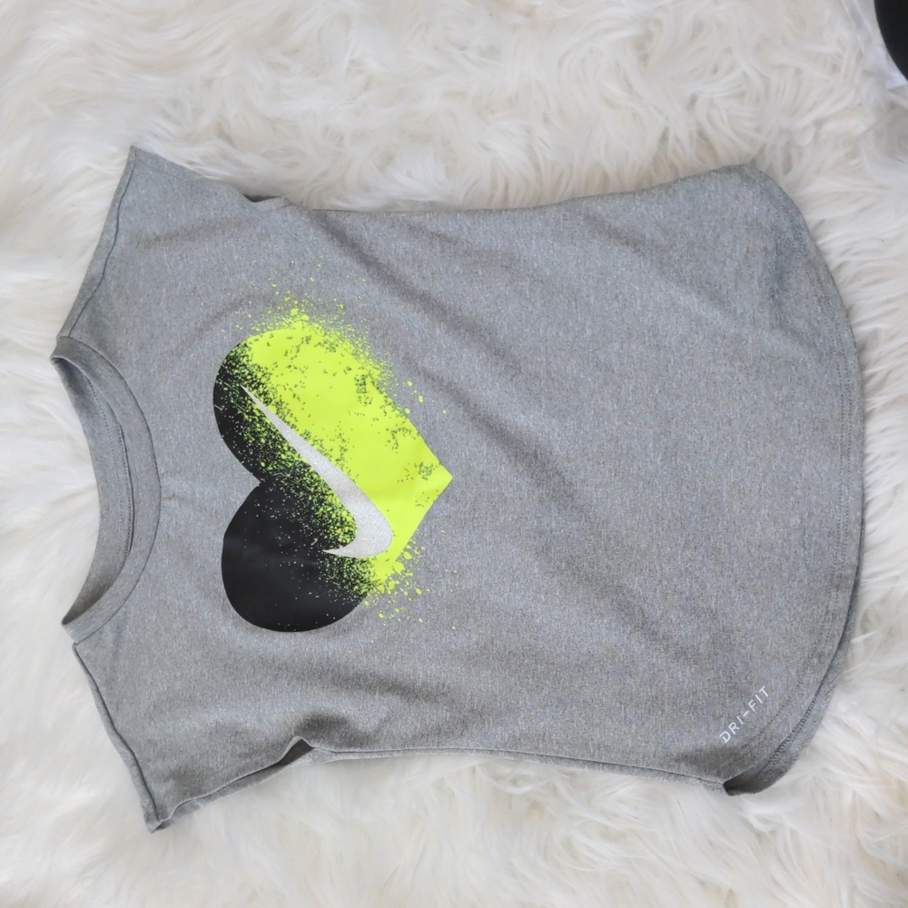 Nike Grey Heart Shirt - 6